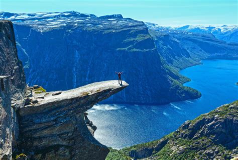 trolltunga trondheim|Trolltunga in Norway .